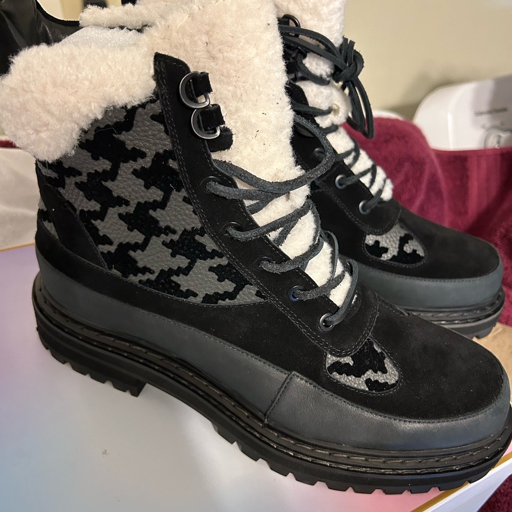 Cecelia New York Leather lace-up boots